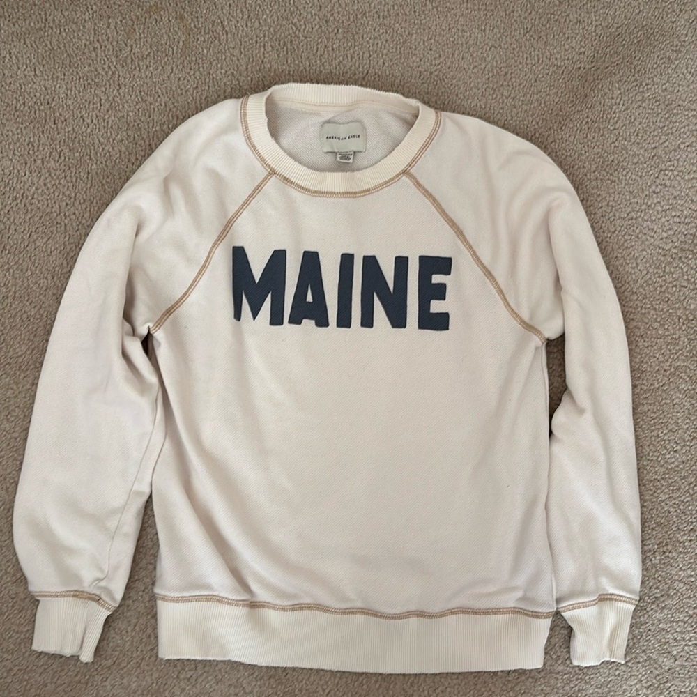 American Eagle Sweatshirt xs Maine